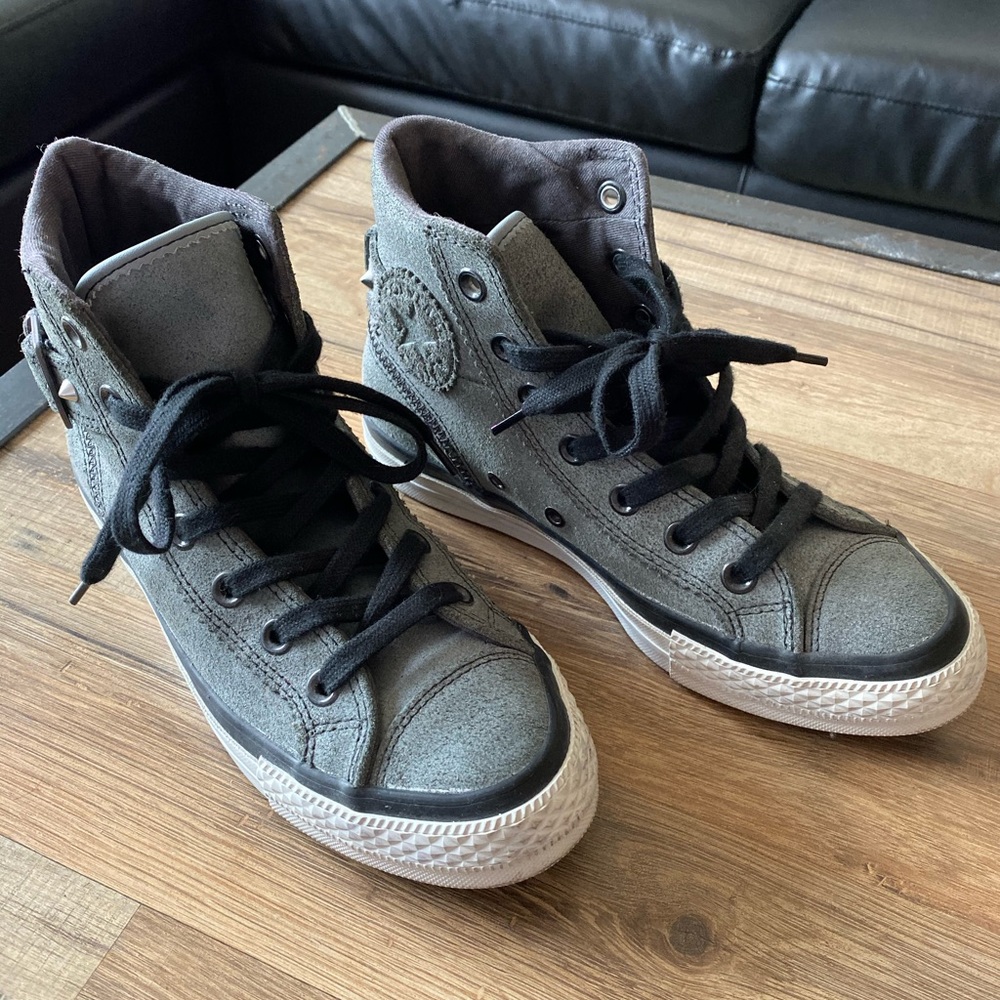 Converse Distressed Leather Chuck Taylor High Top